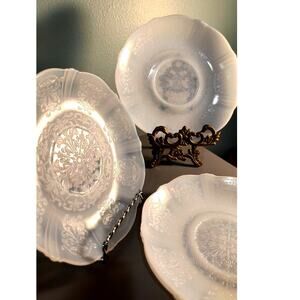 847. Set of 4 Milk Glass Monex Sweetheart Macbeth Evans Saucers